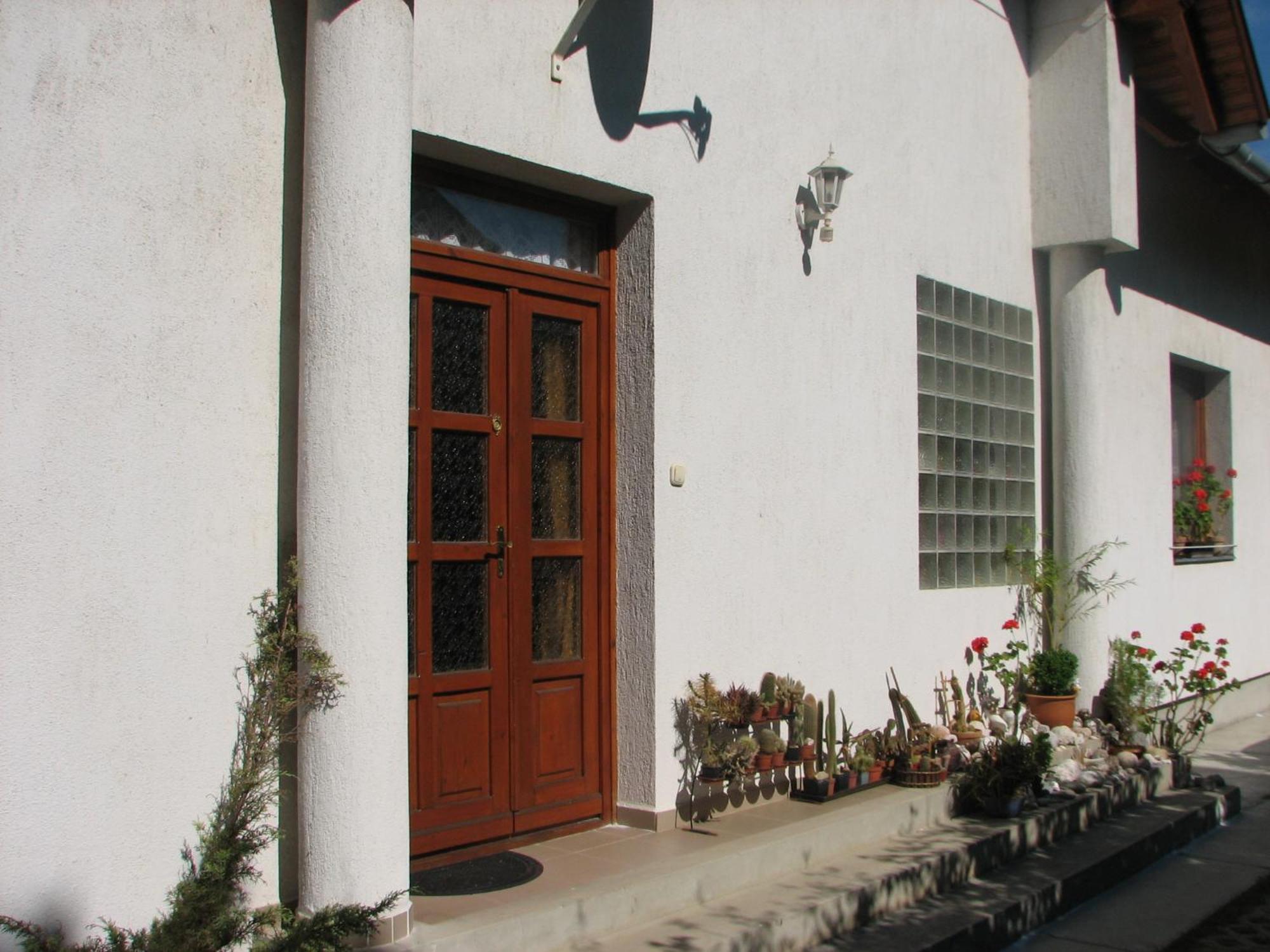 Villa Pipacs Haz à Balatonlelle Extérieur photo